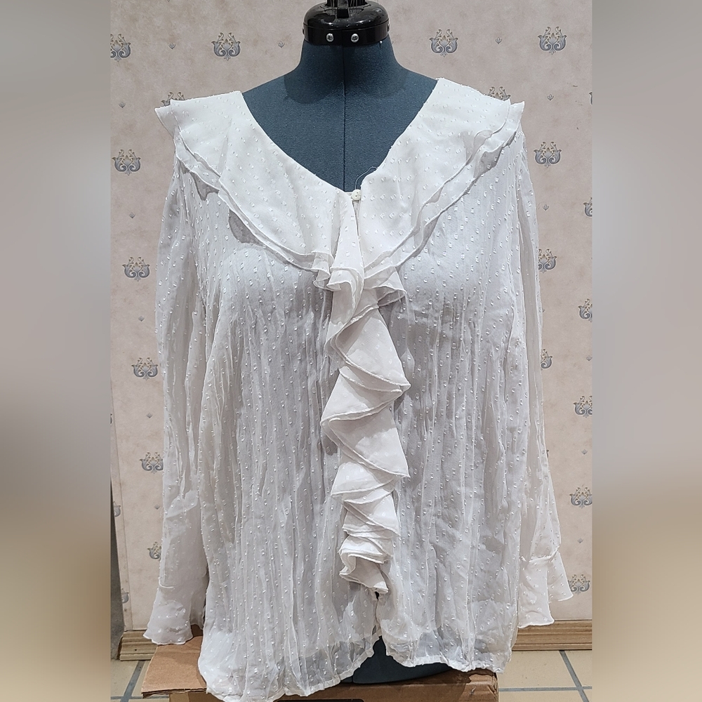 White ruffle shirt by Avenue, size 18/20